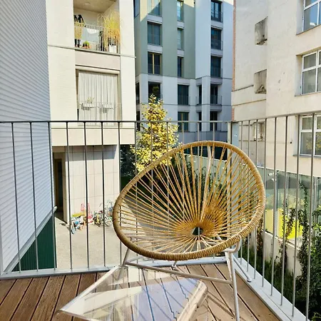 Nook 48 Victoriei New Building With Parking And Security Apartment Bucharest
